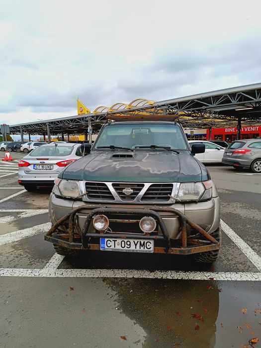 Nissan patrol y61