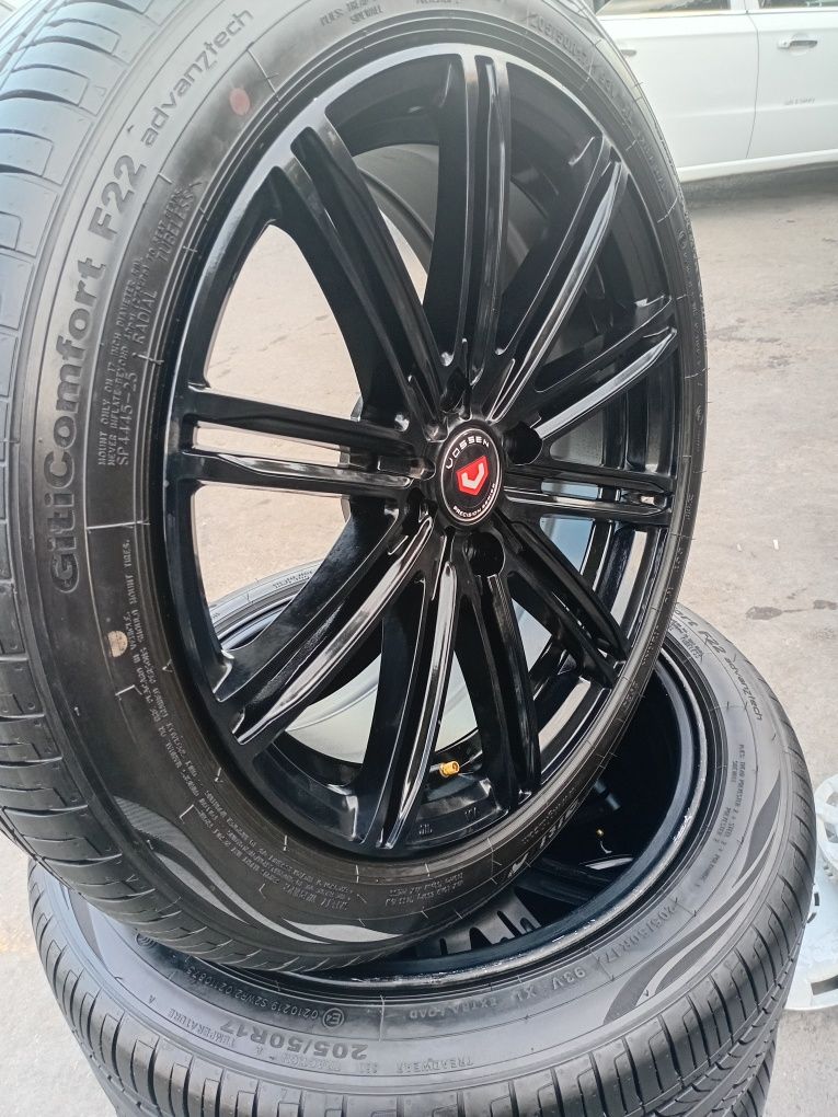 17 vossen saka jentiraga
