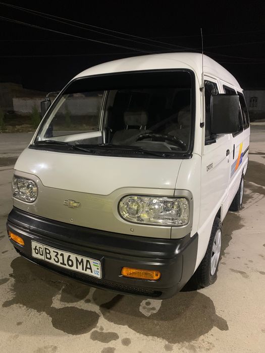 Moshina sotiladi holati ideal kiraga chiqmagan kraskasi tozza holatda.