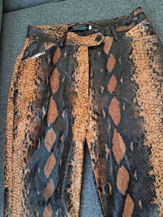 Панталон имитация на кожа