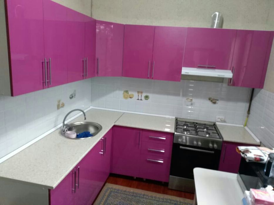 Кухонный гарнитур на заказ мебель разные