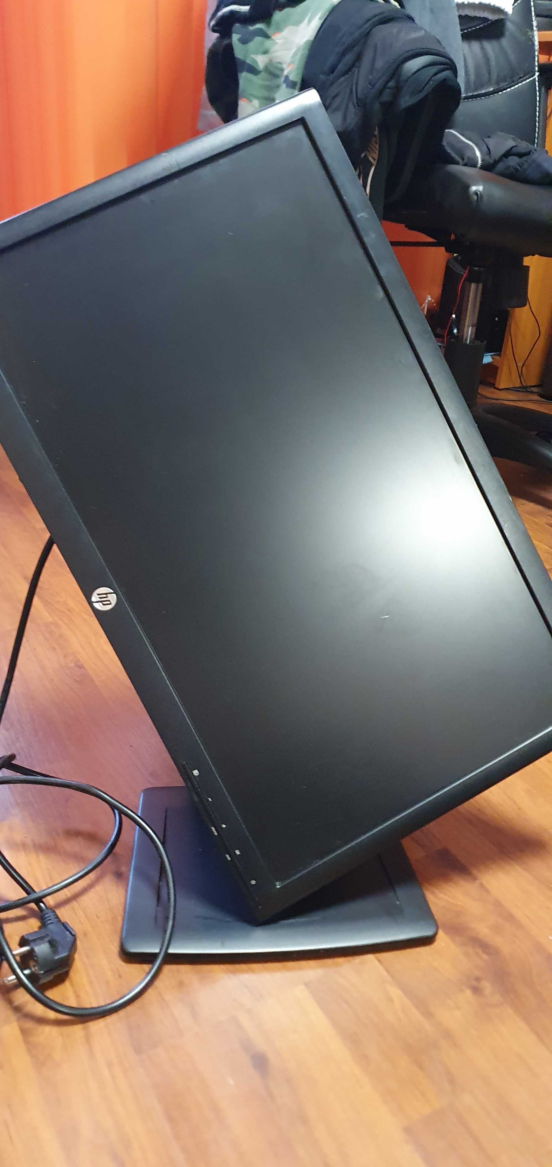 Монитор HP Compaq LA2306x