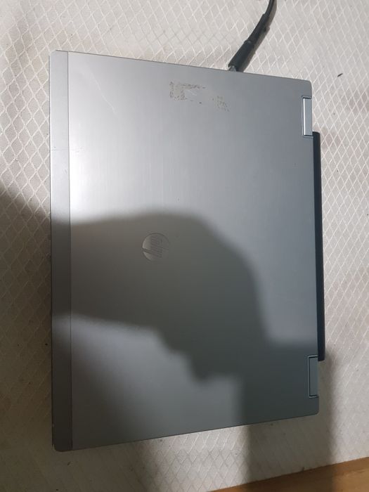 Leptop hp i7 2.13 ghrz 4g rami 250g hdd