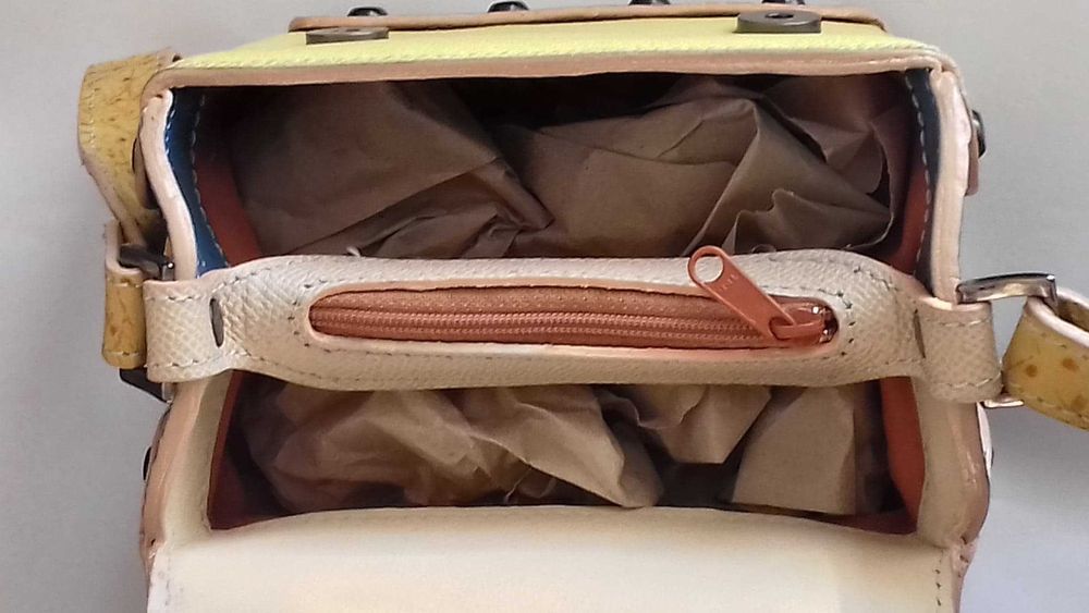 Poseta din piele naturala