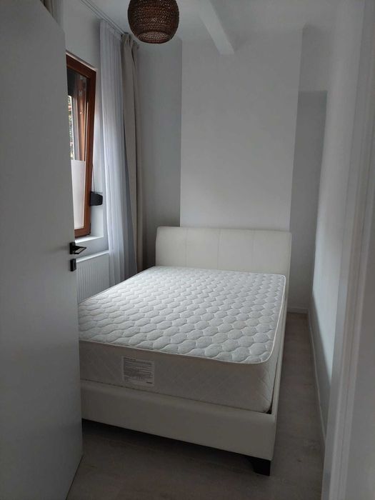 Apartament cu 2 camere de inchiriat!