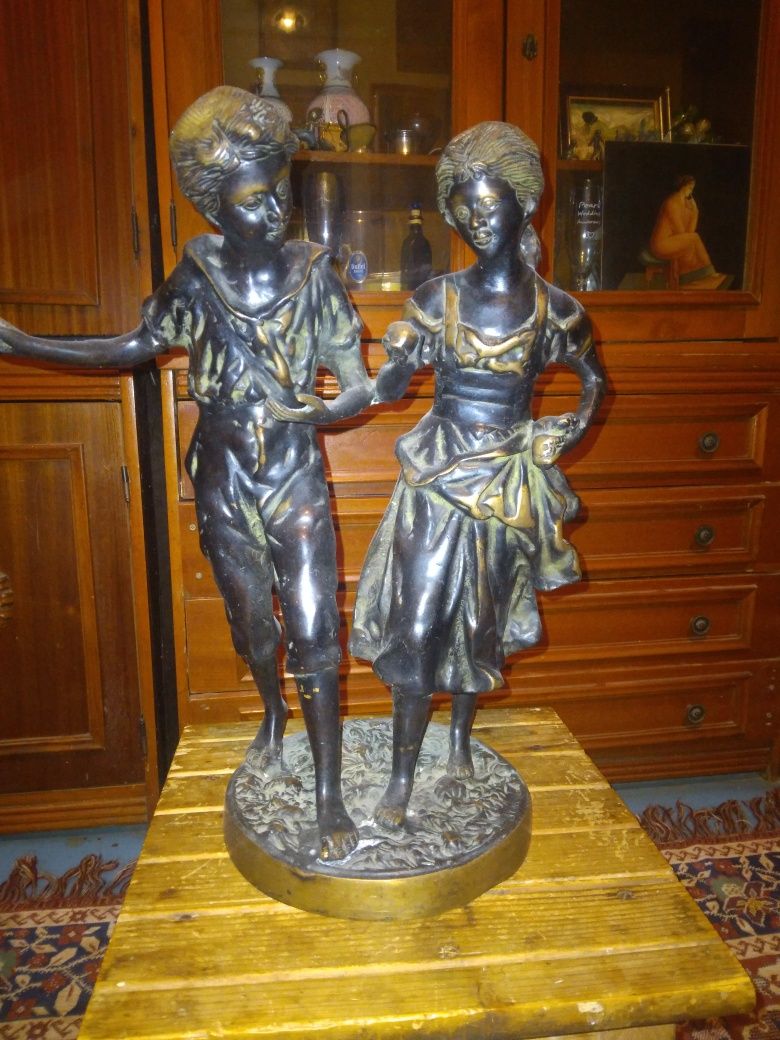 Statuetă bronz masiv