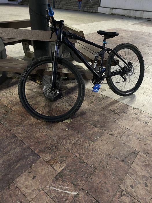 bicicleta full suspensie