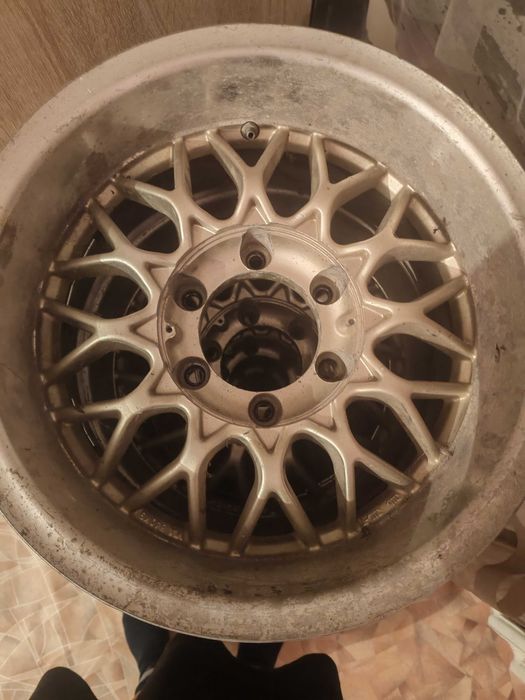 Продам диски на сюрф и прадо