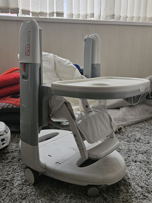 Стульчик для кормления "Peg-Perego tatamia"+ подарок машина детская