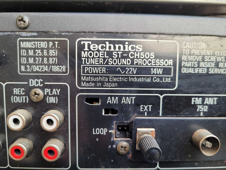 Sistem audio TECHNICS CH-404, dublu deck, cd player,tuner,amplificator