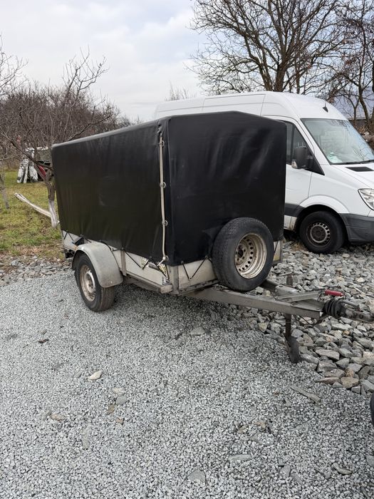 Remorca cu prelata saris 1300 kg