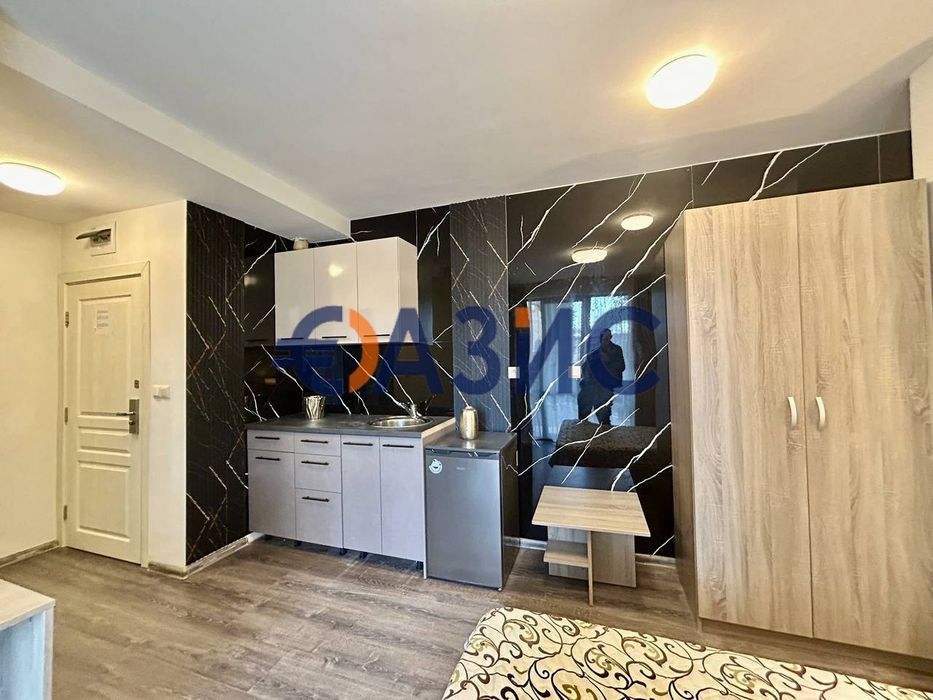 Продава се Едностаен апартамент в к.к. Слънчев бряг - 36 кв.м за 772 €/кв.м - Снимка #7