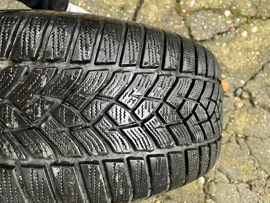 Anvelope Goodyear Ultra Grip Performance+ 225/55R16 95H Iarna + JANTA
