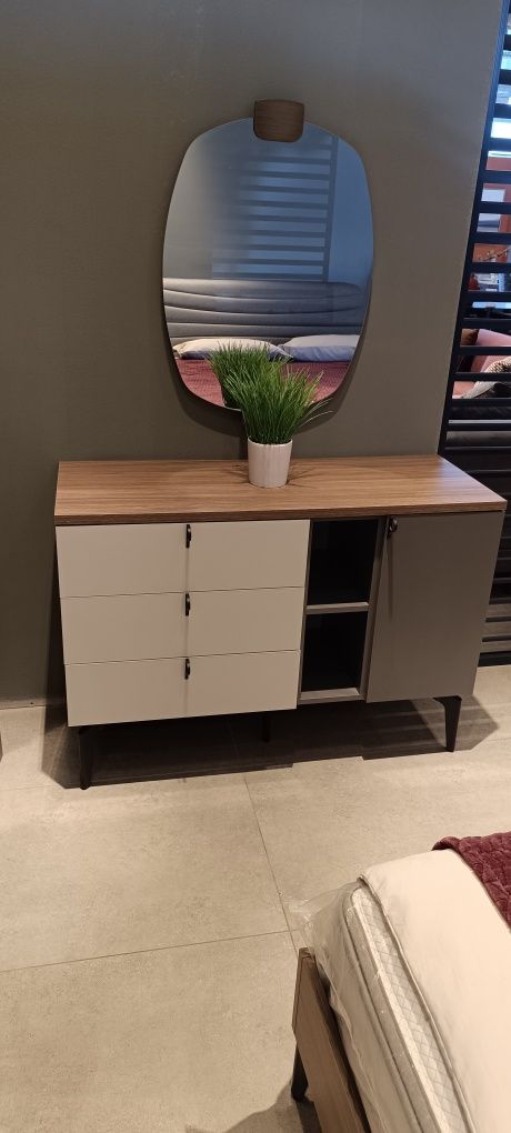 Гардероб с плъзгащи врати ENZA HOME