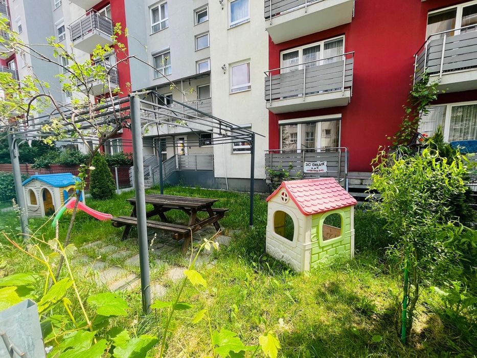 Vand garsionera de 37 mp cu gradinala parter  si parcare  avangarden3