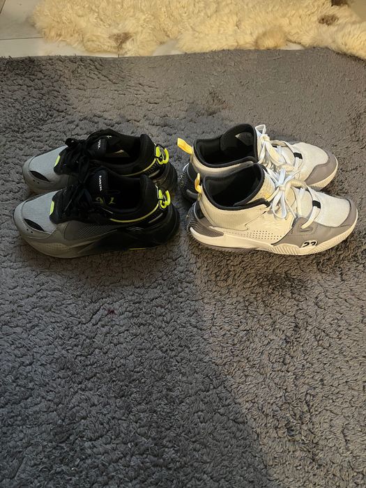 Vând pantofi sport baschet