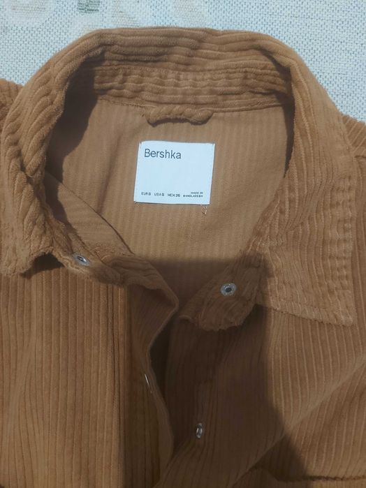 Jacheta tip camasa