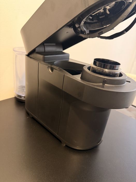 Nespresso Vertuo Pop impecabil