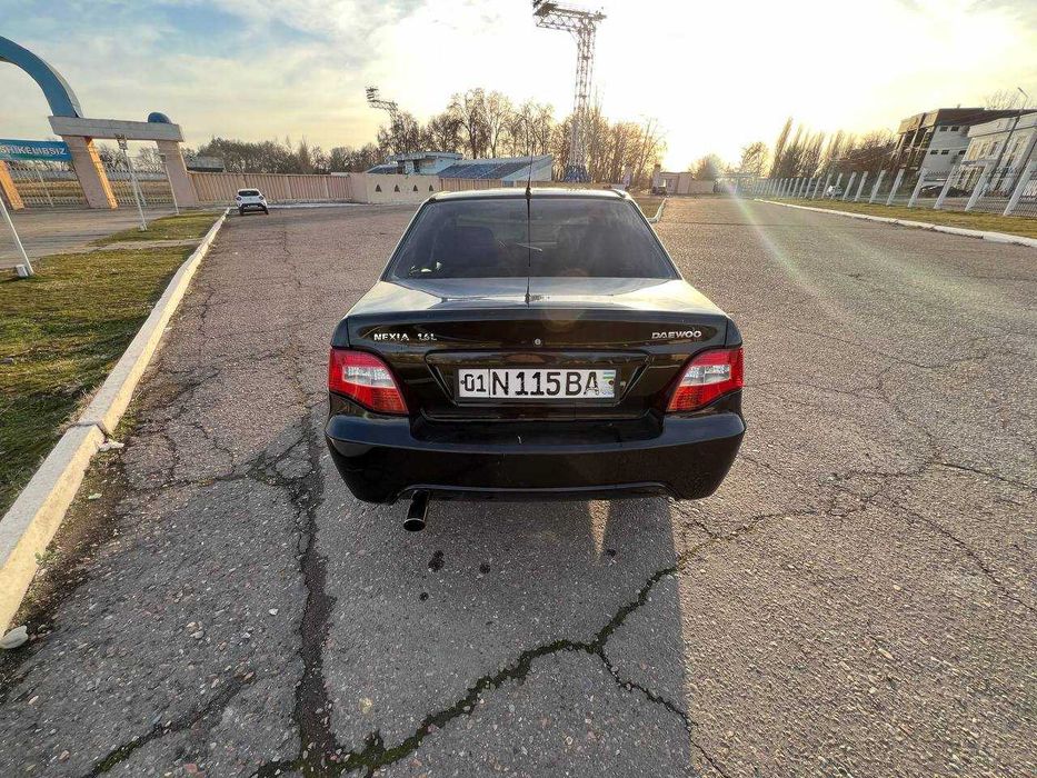 Продаю Автомобиль DAEWOO NEXIA DONC 1.6