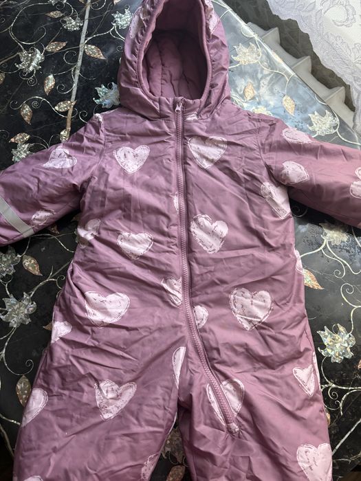 Продам зимний комбинезон 86