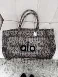 Alo Iconic Shopper Tote
