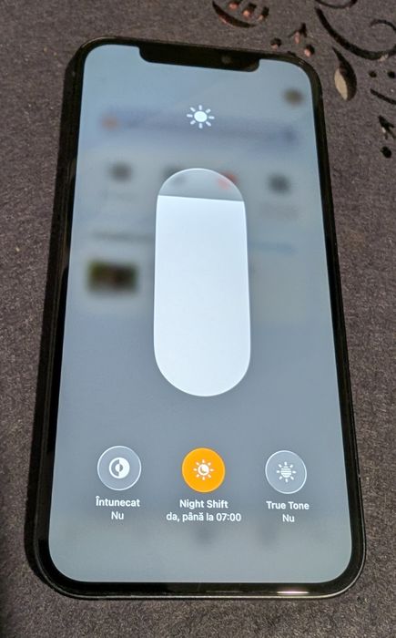 iPhone 12, 128Gb memorie, arată și funcționează foarte bine