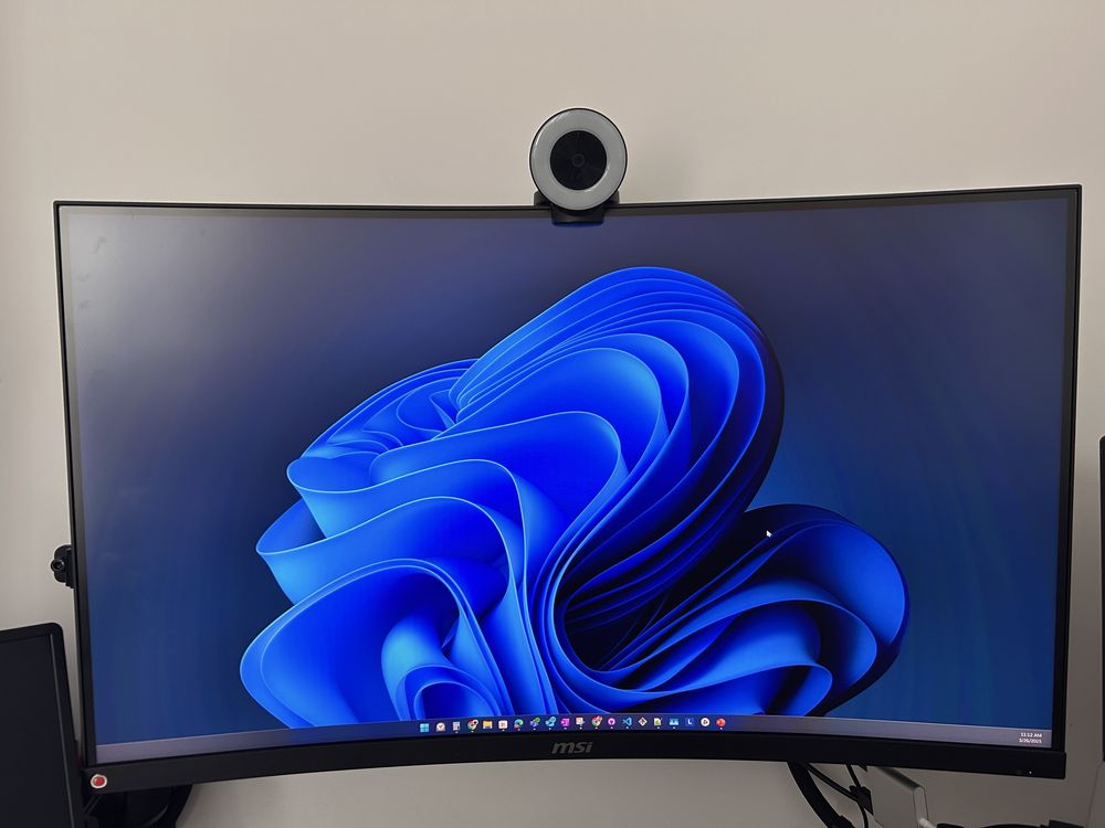 Monitor Gaming MSI G321CU, 31.5”, 4K UHD, 144Hz, Curved