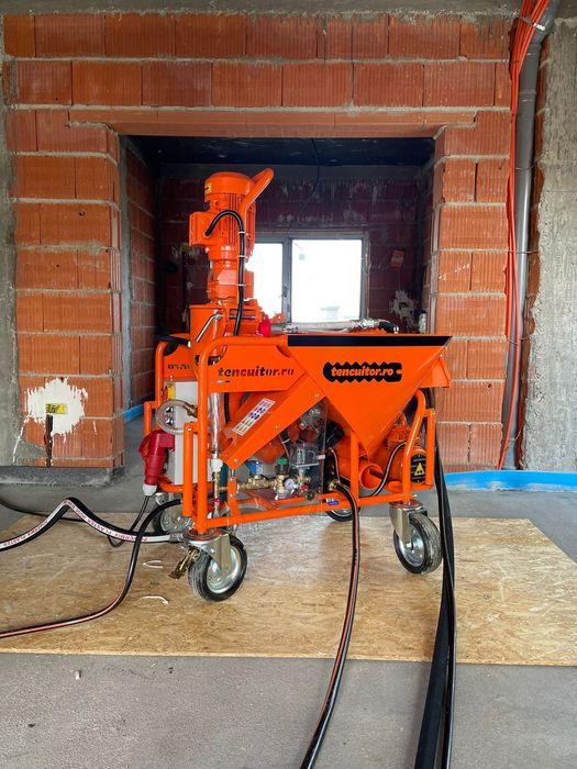 masina de tencuit , pompa de tencuit , tencuiala mecanizata , RATE !