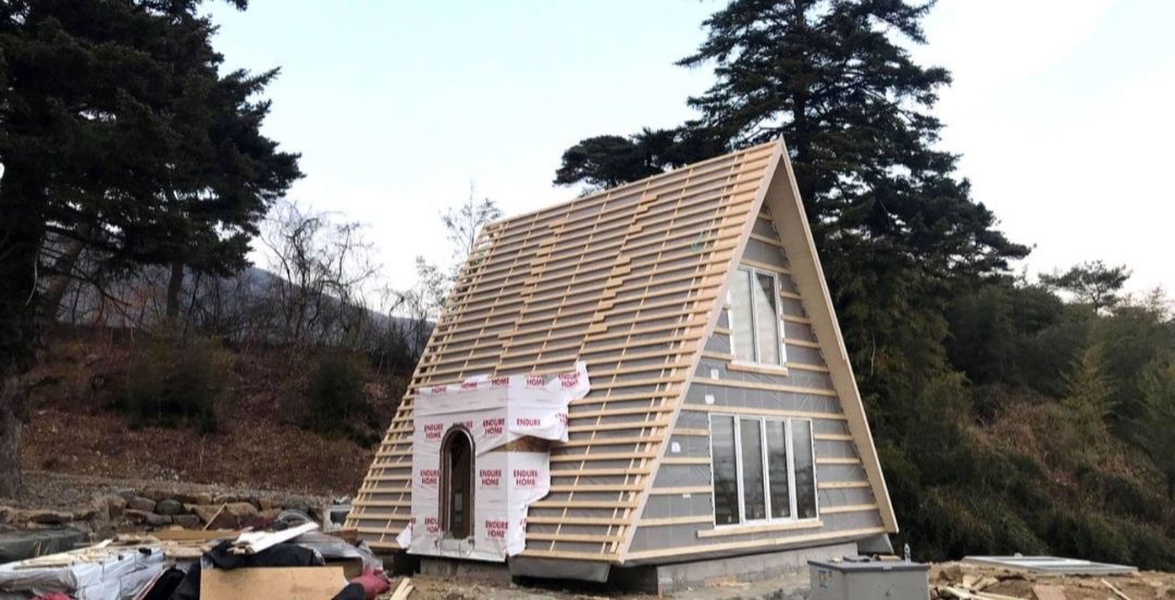 Vând cabane tip A