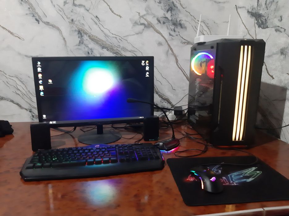 Kompyuter satiladi igravoy ddr4