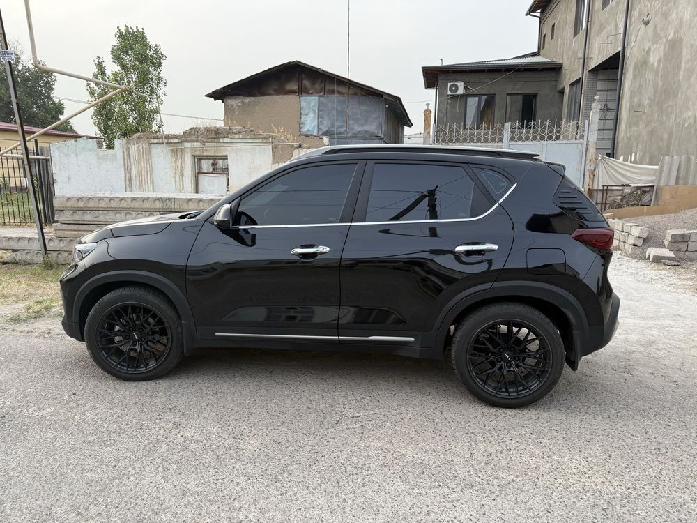 Kia Sonet 3 pozitsya prestige