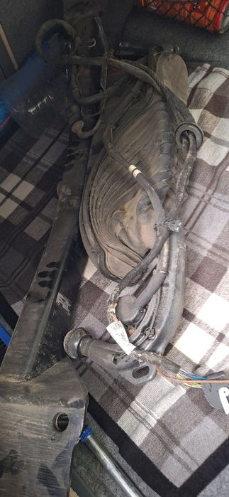 Vând Cârlig remorcare electric original Audi Q7 4M 2016