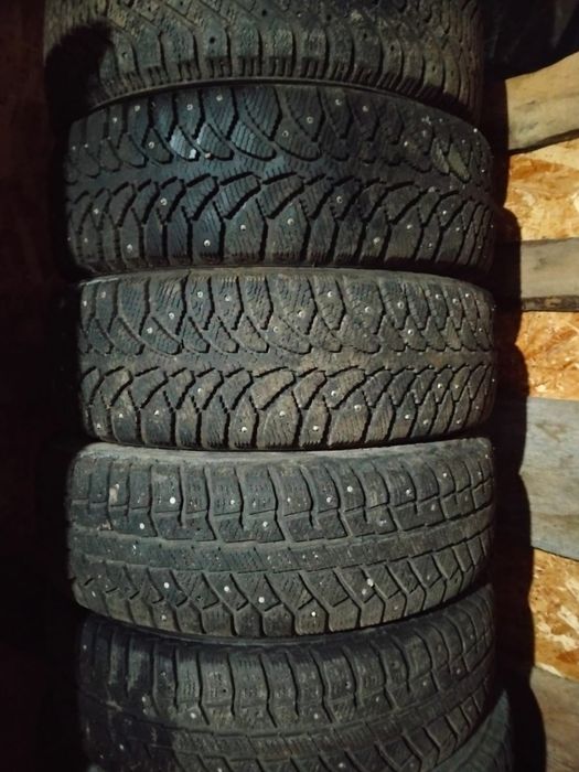 Продам шины бу R15