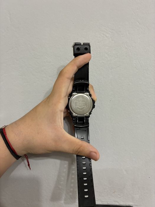 Часовник G shock G100