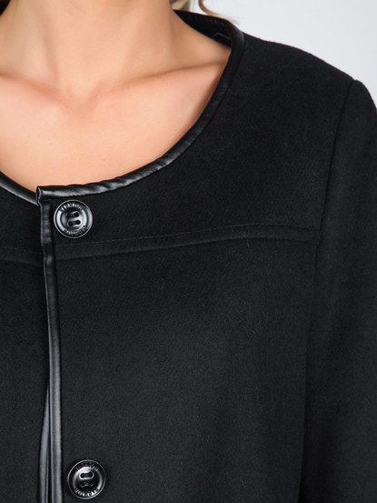 Haina cu inserţii de piele negru