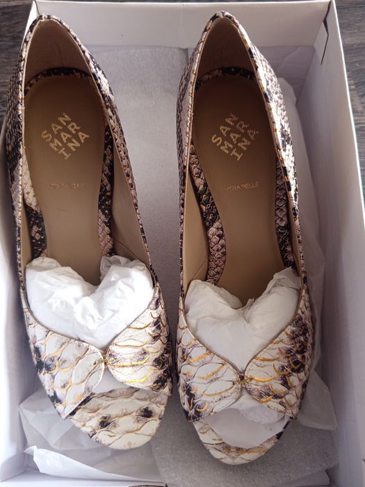 Pantofi cu tocuri mărimea 38