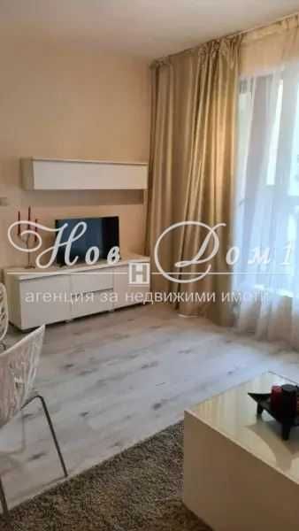 Дава се под наем Двустаен апартамент в Варна, Аспарухово - 65 кв.м за 425 € - Снимка #1