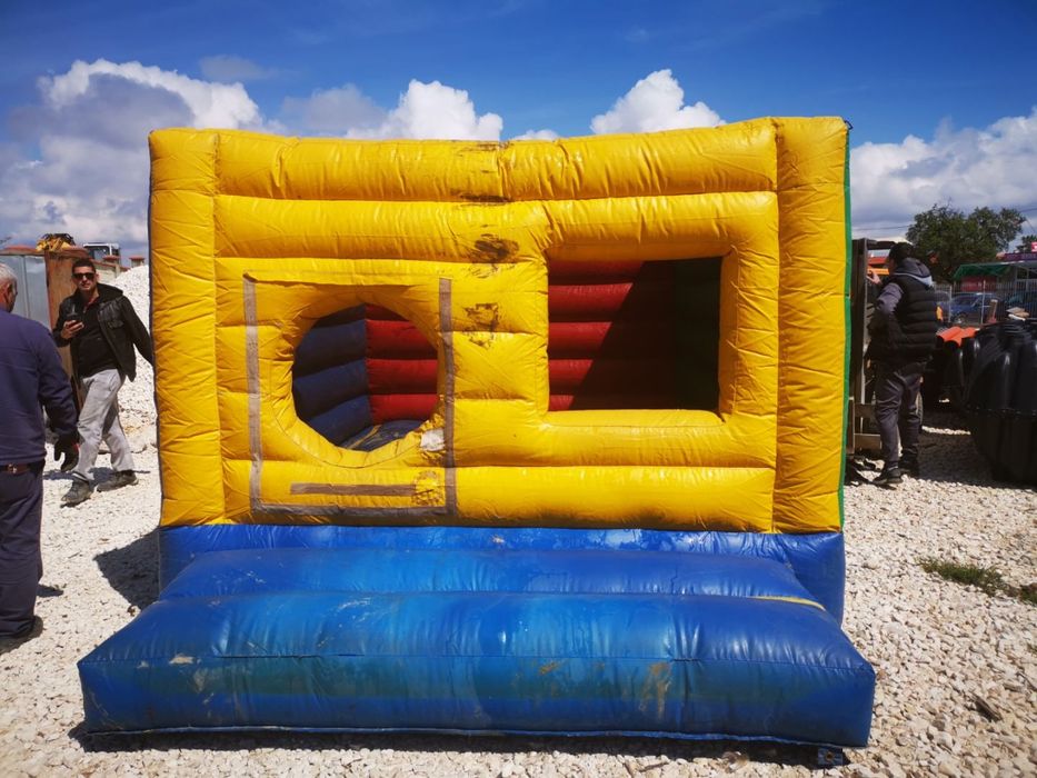 Надуваеми Батути