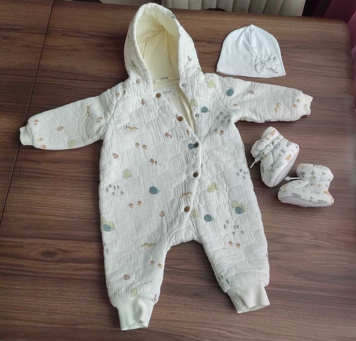 Космонавти /George/RESERVED/ за момиче 9-12м