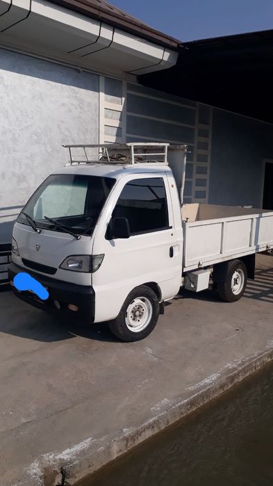 Хитой лабо сотилади