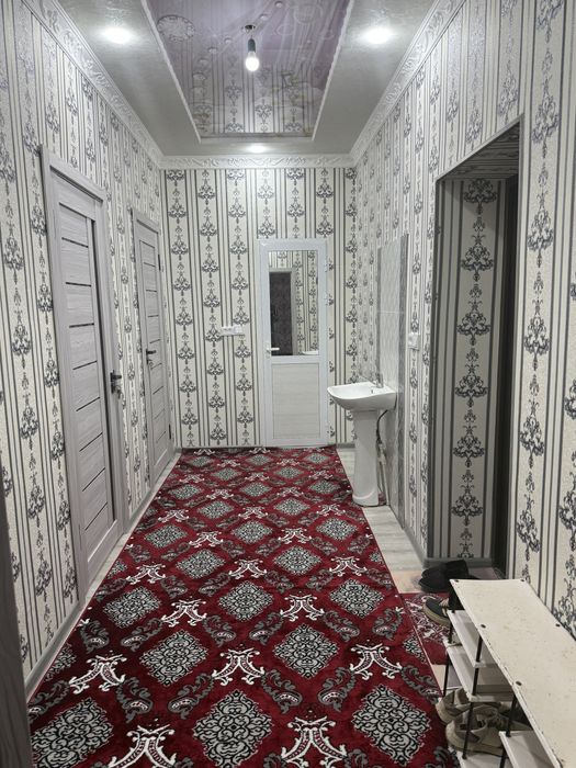 Urganch Raysentr Buyum bozor yonda 2-xonali toza domda 63m2 kv sotilad