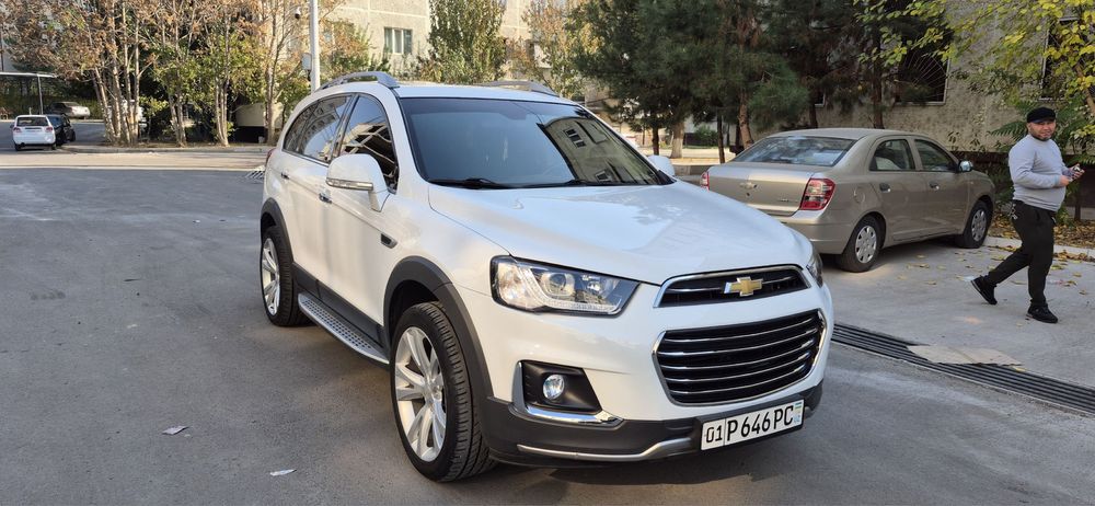 Captiva sotiladi 2018 avtomat propanda rangi oq