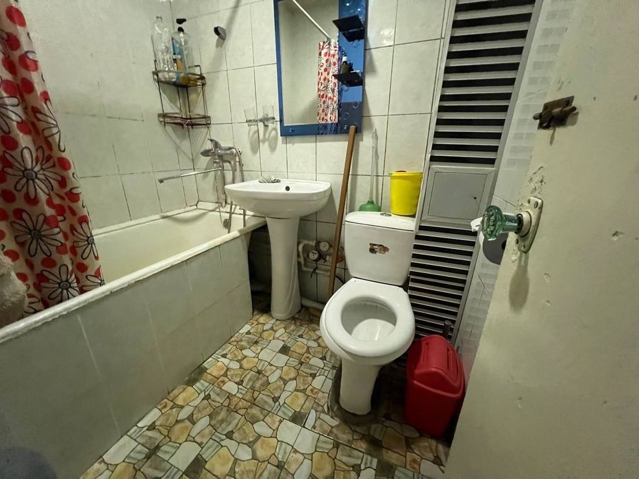 2х комнатнаяквартира сотилади