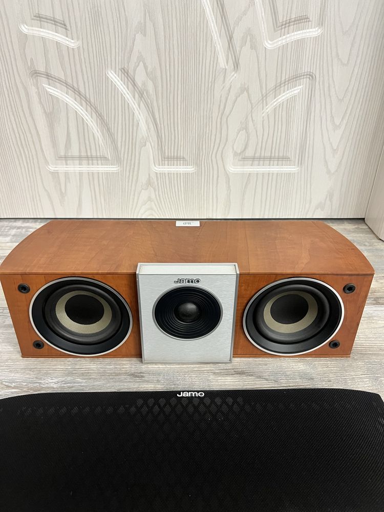 Jamo e6.5 cen като нов