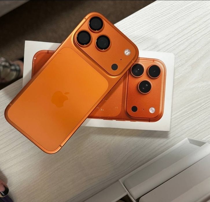 Iphone 17 pro 8/256