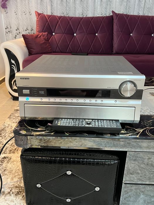 Ресийвър Onkyo th-sr875