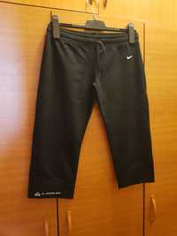pantaloni sport damă 3/4 Nike, mărimea 42-44