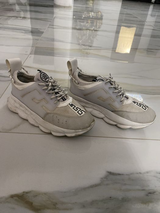 Vand versace chain reaction