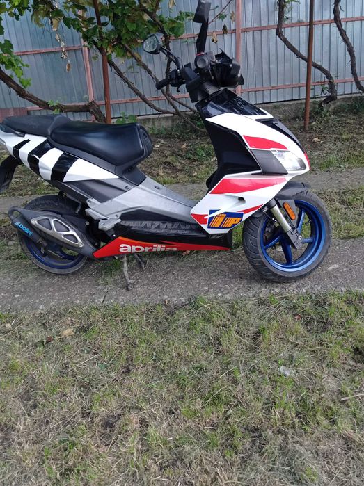 Vind scuter aprilia