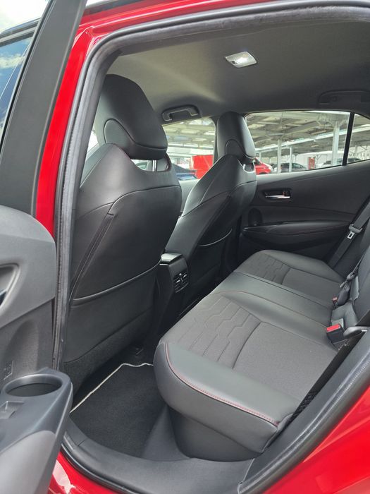 Toyota Corolla 2.0 Hybrid 184cp